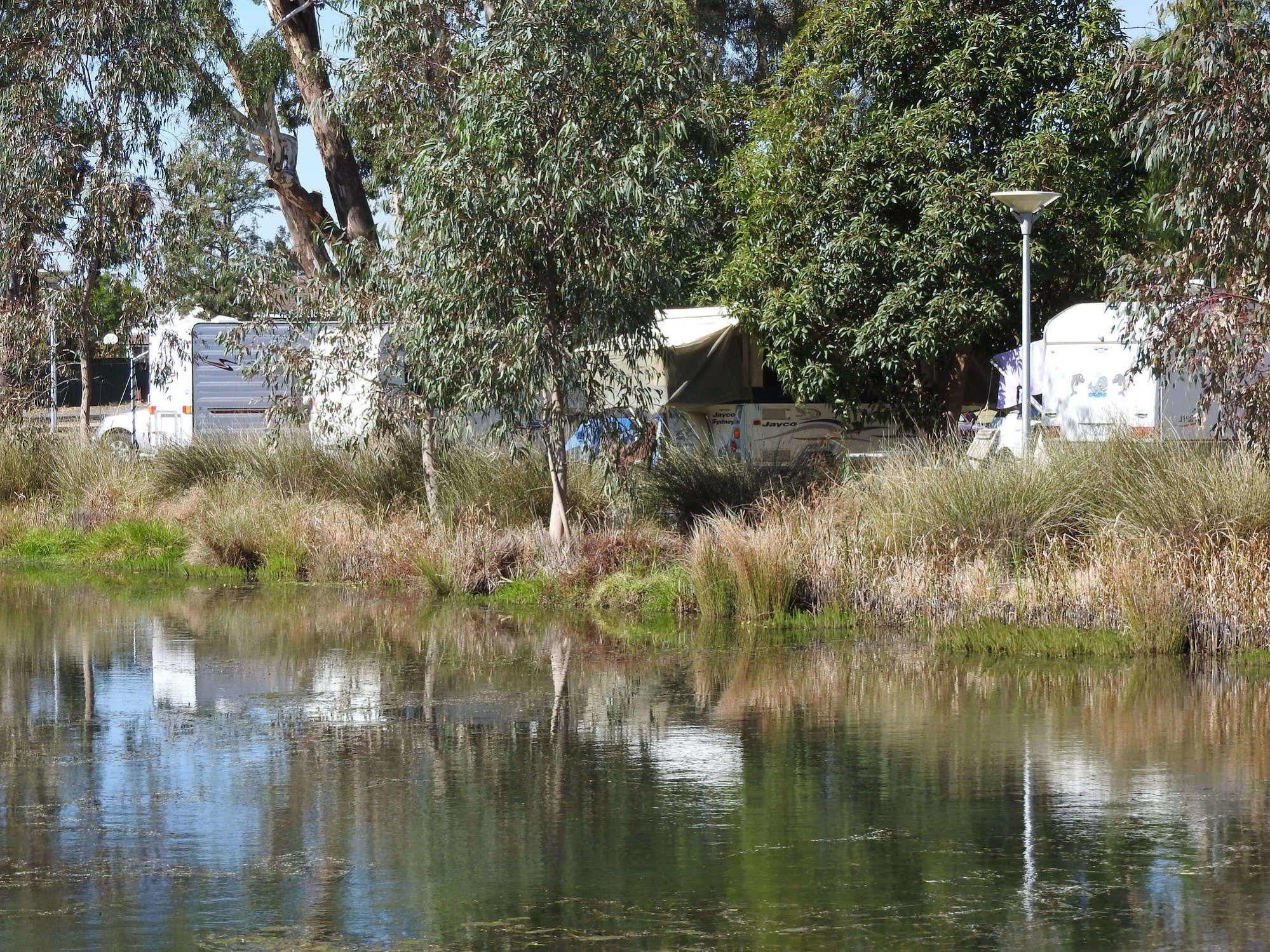 Victoria Lake Holiday Park Shepparton Exteriér fotografie